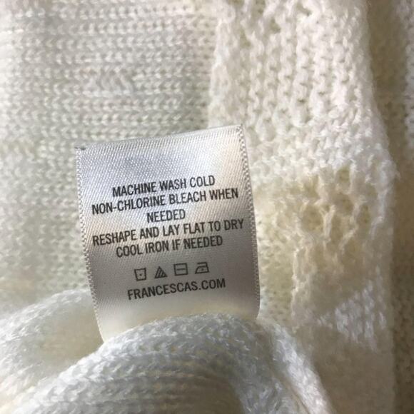 Alya Knitted Crop Sweater Bell Sleeves Small Keyhole - Picture 9 of 14